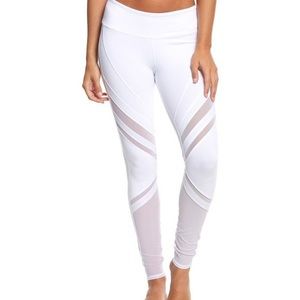 ALO YOGA white mesh full length leggings!!